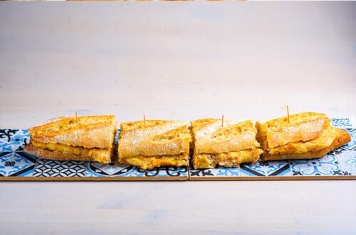Gallego Relleno Precortado (Tortilla Francesa con Atún y Mayonesa) Aprox. 6 raciones